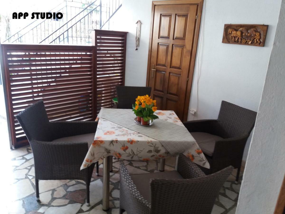 Apartments Nives Porec Exterior photo